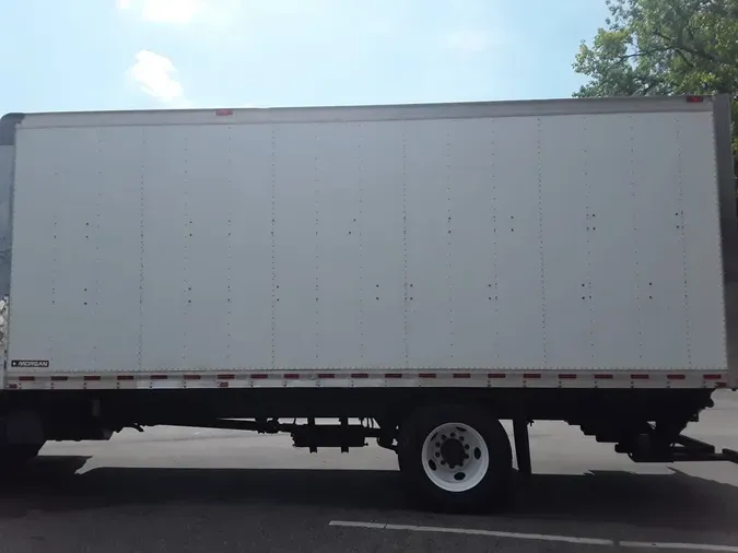 2019 FREIGHTLINER M2 106