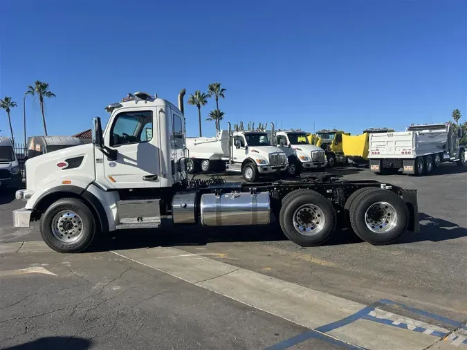 2020 Peterbilt 567