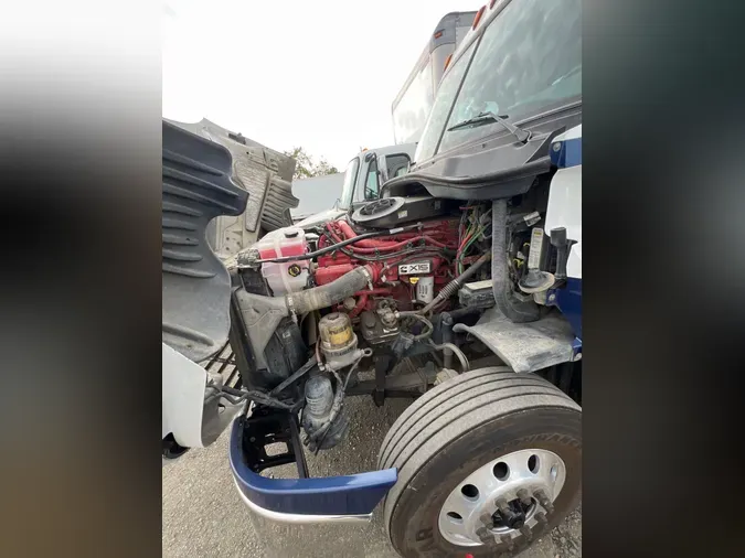 2018 FREIGHTLINER/MERCEDES CASCADIA 125