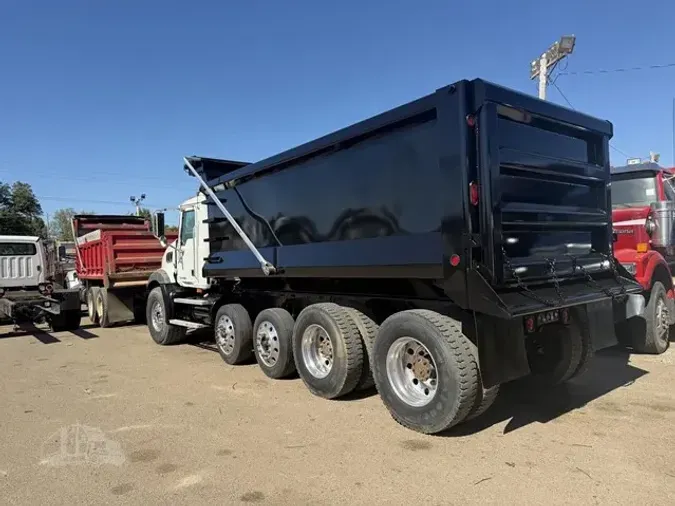 2009 MACK GRANITE GU813