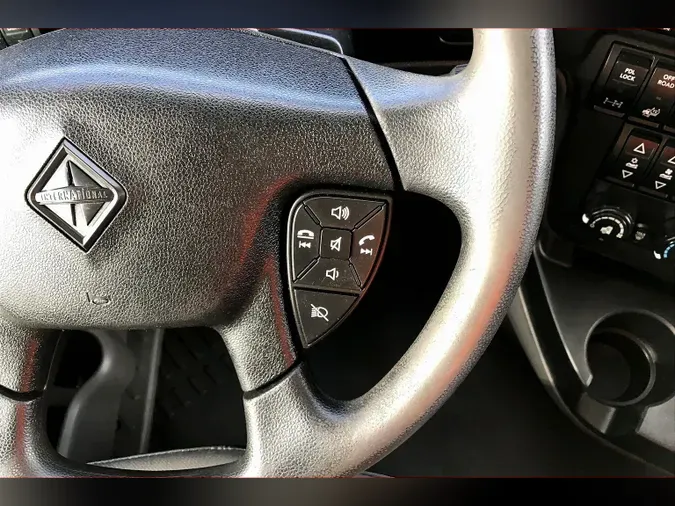 2020 INT LT625 6x4