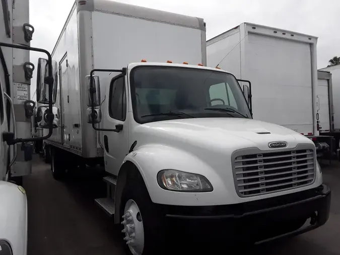 2016 FREIGHTLINER M2 106