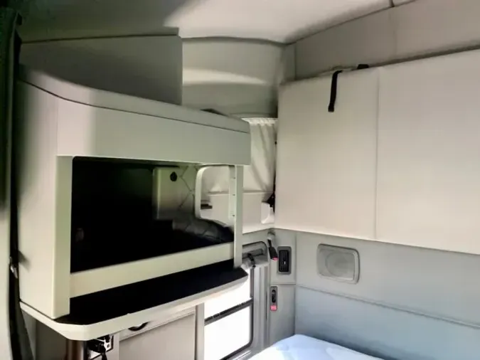 2020 Kenworth T680