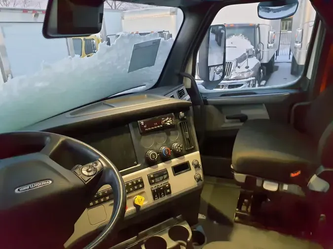 2021 FREIGHTLINER/MERCEDES NEW CASCADIA PX126643049c75c2e2e818782c8027dcde03665