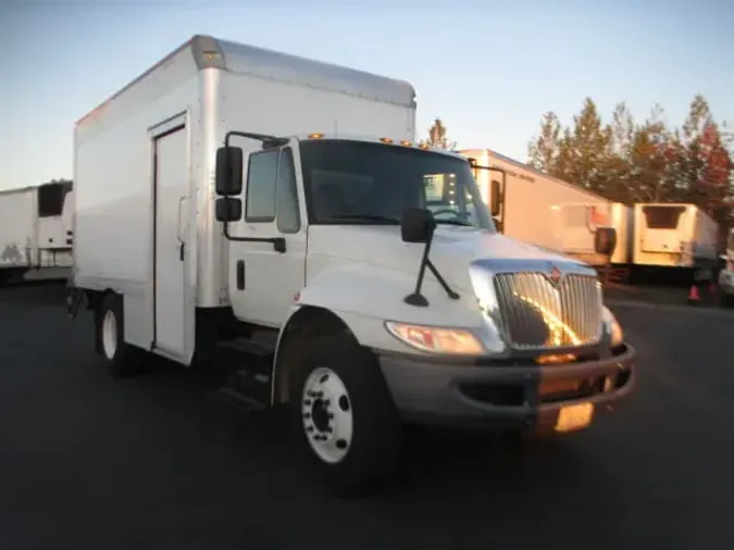 2016 NAVISTAR INTERNATIONAL 4300 LP