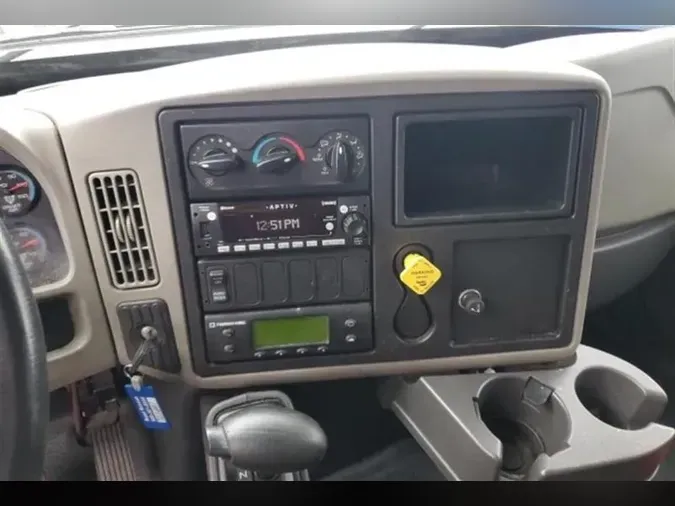 2017 INTERNATIONAL DURASTAR 4300