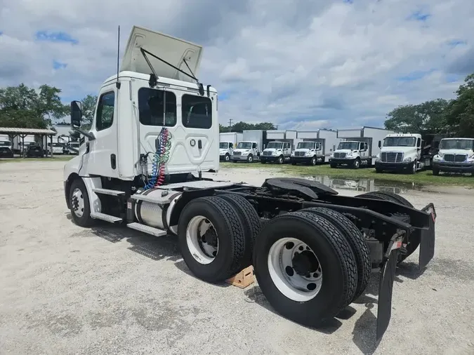 2018 FREIGHTLINER NEW CASCADIA PX12664