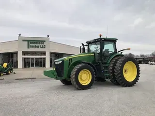 2019 John Deere 8245R