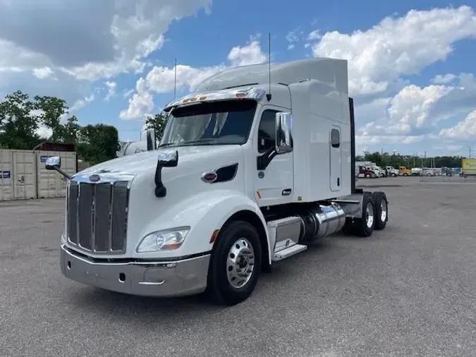 2020 Peterbilt 579