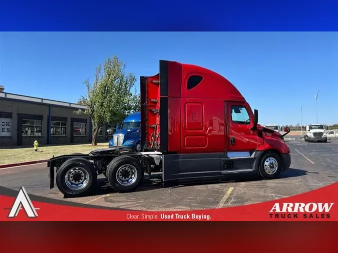2023 FREIGHTLINER CA126