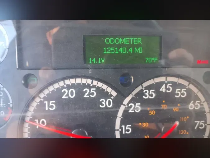 2019 FREIGHTLINER/MERCEDES M2 106