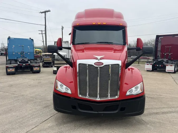 2023 Peterbilt 579