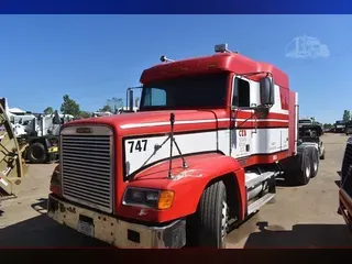 2003 FREIGHTLINER FLD120