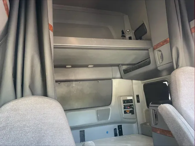 2020 International LT625