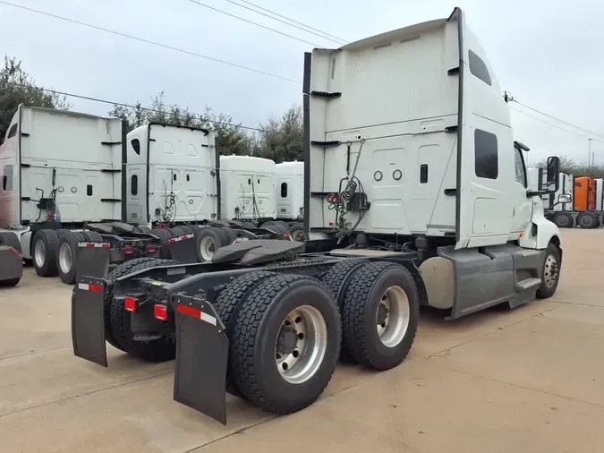 2020 NAVISTAR INTERNATIONAL LT625 SLPR CAB