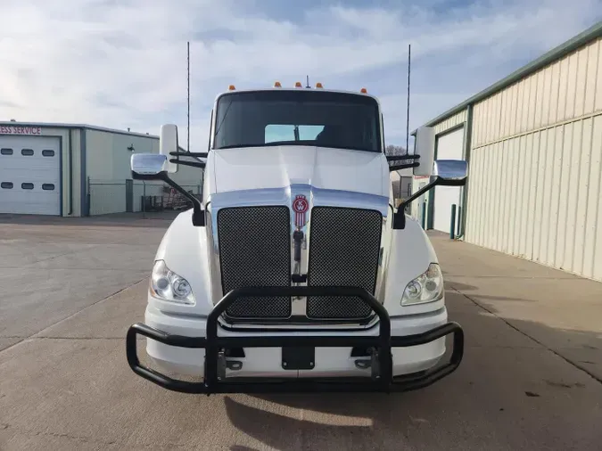 2020 Kenworth T680