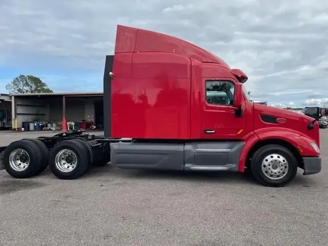 2021 Peterbilt 579