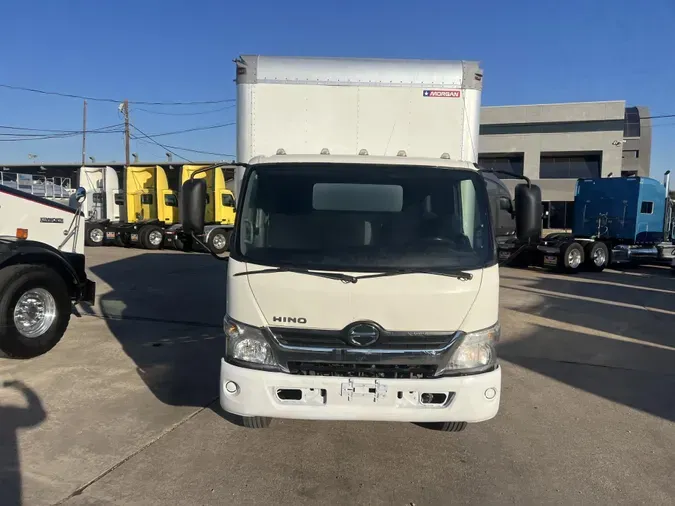 2017 Hino 195