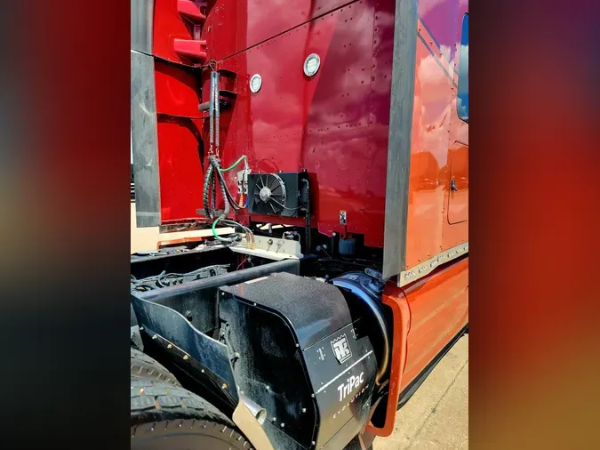 2021 Peterbilt 579