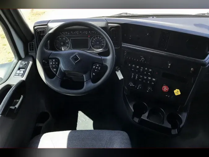 2022 INT LT625 6x4