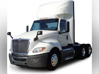 2020 International LT625