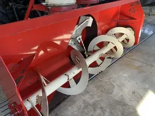 Farm King Y740 FK