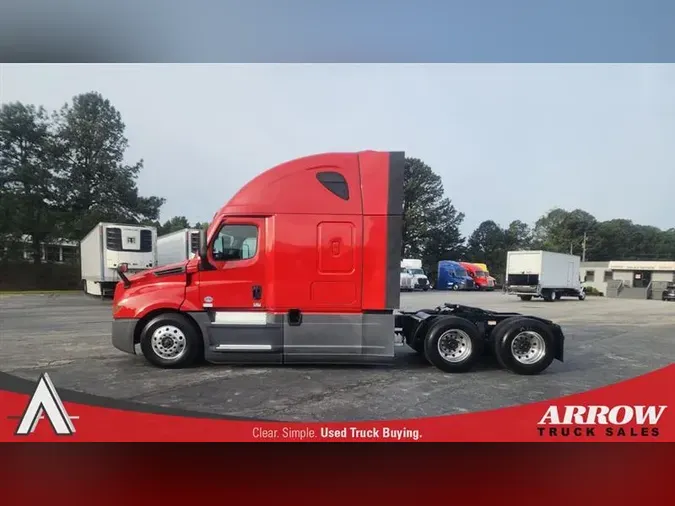 2022 FREIGHTLINER CA126