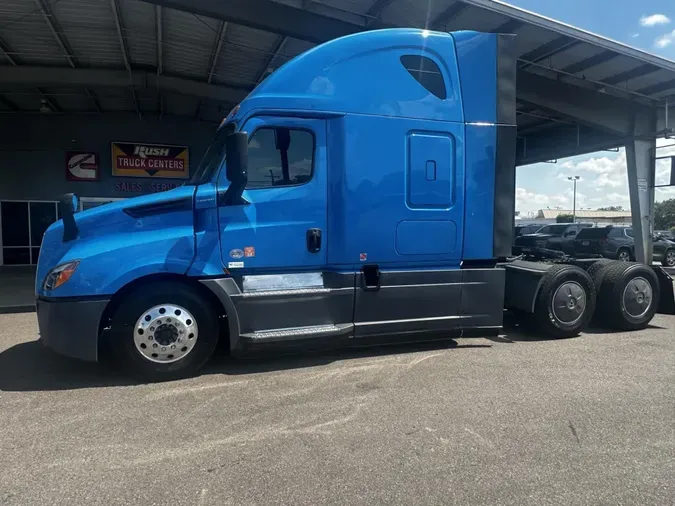 2021 Freightliner Cascadia