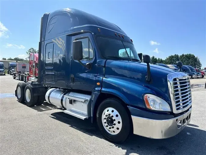 2020 FREIGHTLINER CASCADIA