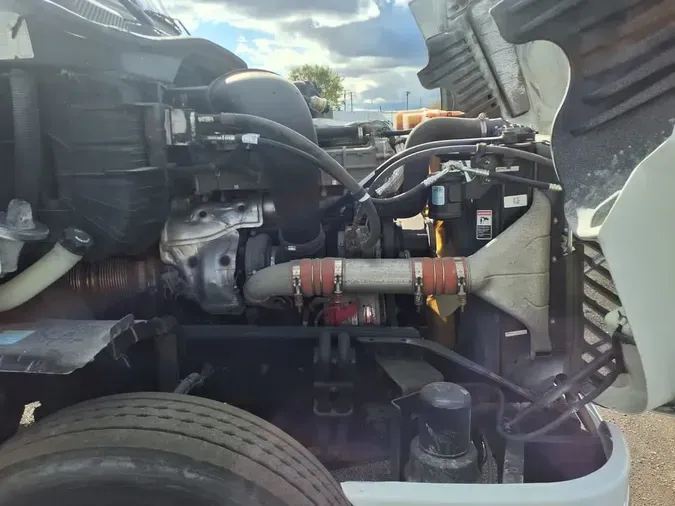 2019 FREIGHTLINER/MERCEDES CASCADIA 125