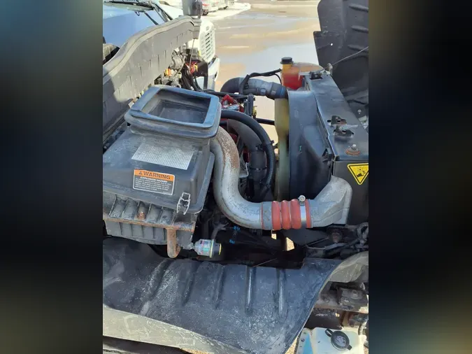 2019 NAVISTAR INTERNATIONAL MV607 (4X2)