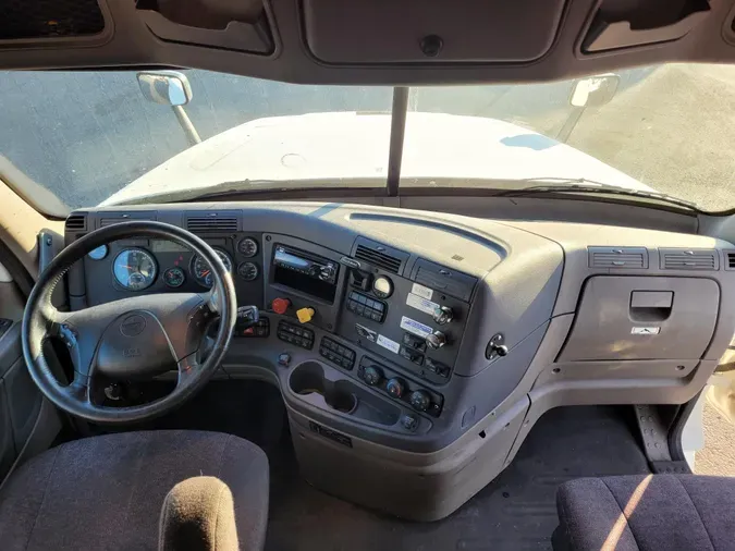 2018 FREIGHTLINER/MERCEDES CASCADIA 125