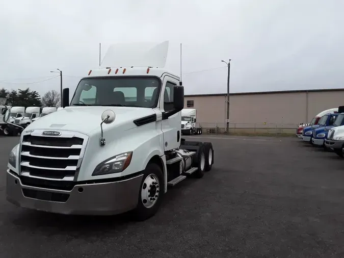 2019 FREIGHTLINER/MERCEDES NEW CASCADIA PX1266430abce1c6a15b742ee43dbad702ff982