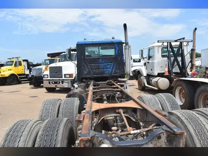 2007 MACK GRANITE CV713
