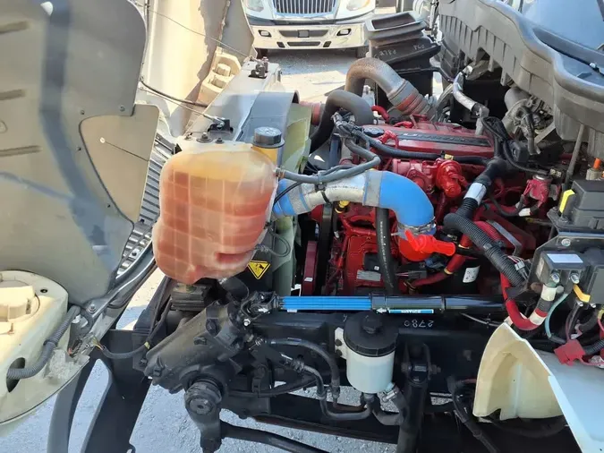 2019 NAVISTAR INTERNATIONAL 4300