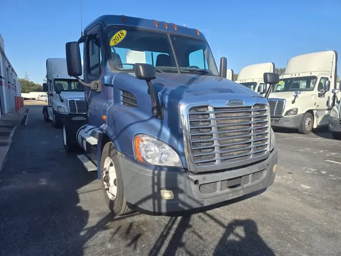 2018 FREIGHTLINER/MERCEDES CASCADIA 11330ae1970f243884727104064e6870d9a