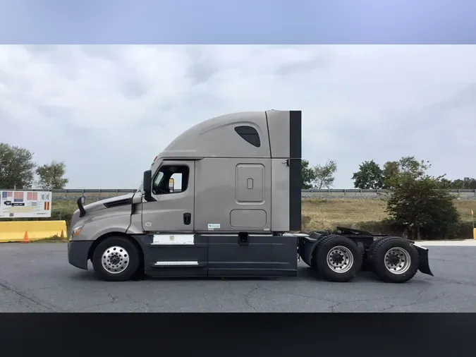 2024 Freightliner Cascadia 12630b1503c825976daee7ef42c2d0c2f1b