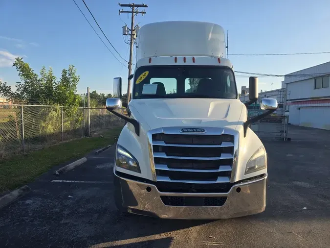 2020 FREIGHTLINER/MERCEDES NEW CASCADIA 11630b18e8bd7d9995cdff0bef81f8b0d40