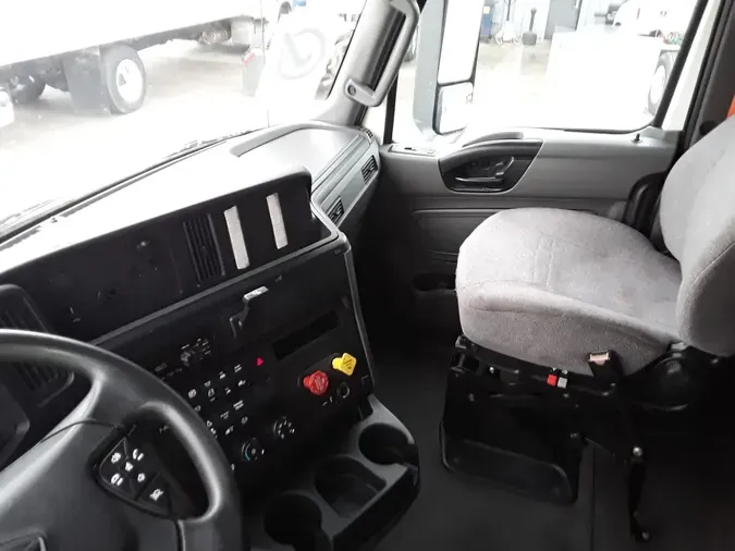 2020 NAVISTAR INTERNATIONAL LT625 SLPR CAB