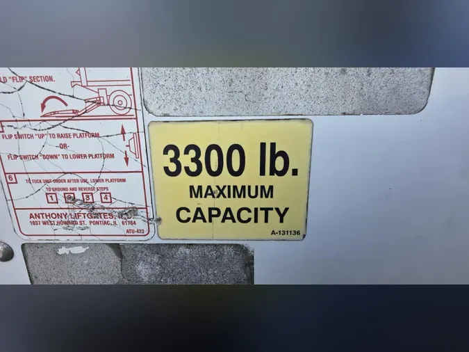 2020 Peterbilt 33730b9b71d0224d95109c6bf16eefa3abe