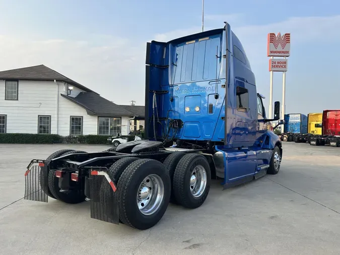 2020 International LT625