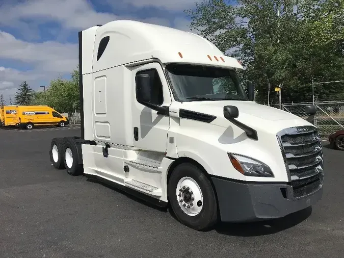2018 Freightliner T12664ST30bd8ae2d8f6c42266d519a8fa100463