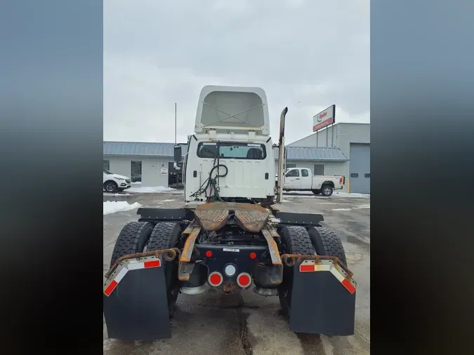 2022 FREIGHTLINER/MERCEDES M2 106