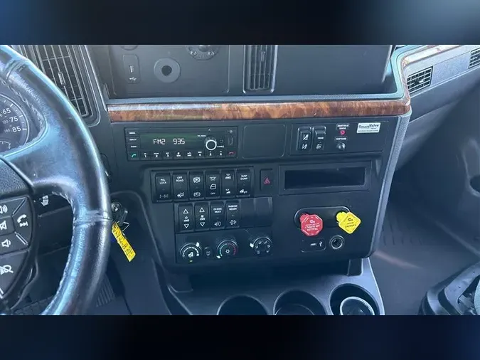 2022 INTERNATIONAL LT