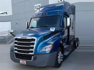 2021 FREIGHTLINER CA126