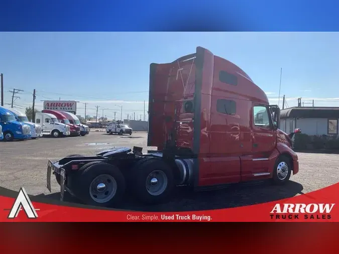 2022 VOLVO VNL760