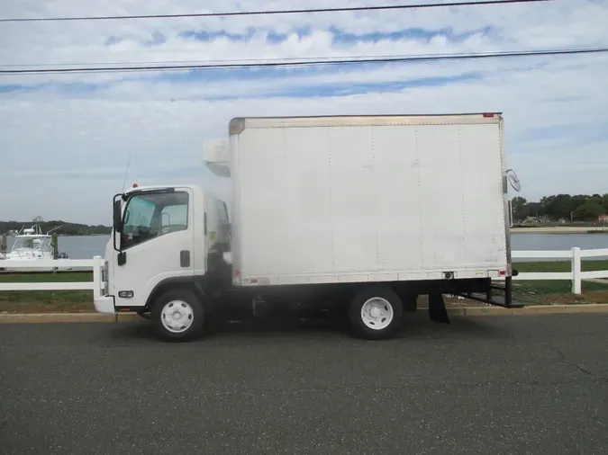 2016 ISUZU NPR-HD