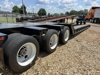 2025 WITZCO CHALLENGER RG-52 TON/ 23 FT WELL