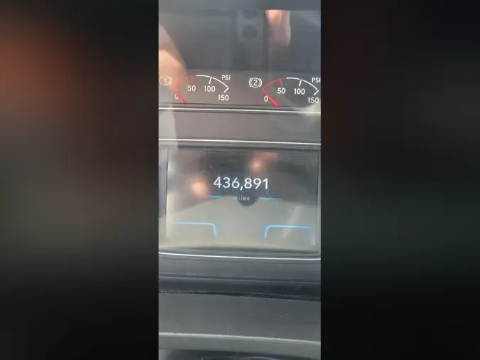 2021 International LT625