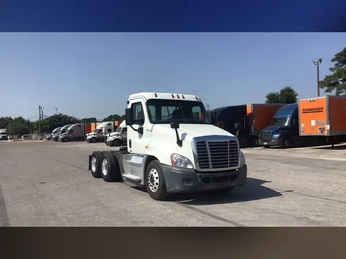 2018 Freightliner Cascadia30cce4cd6f115004642bc6a584cd2bdd